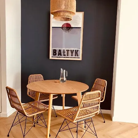 Family Z Basenem - Baltic Sun Apartmán