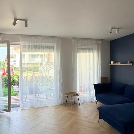 Family Z Basenem - Baltic Sun